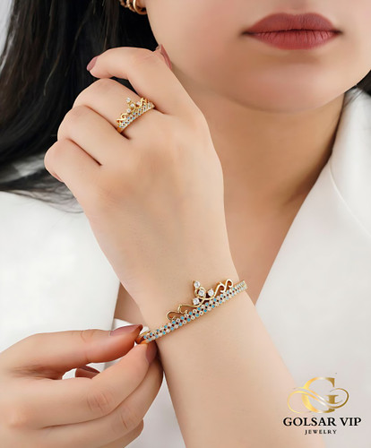 نیم ست دستبند و انگشتر طلایی طرح تاج | ZJ