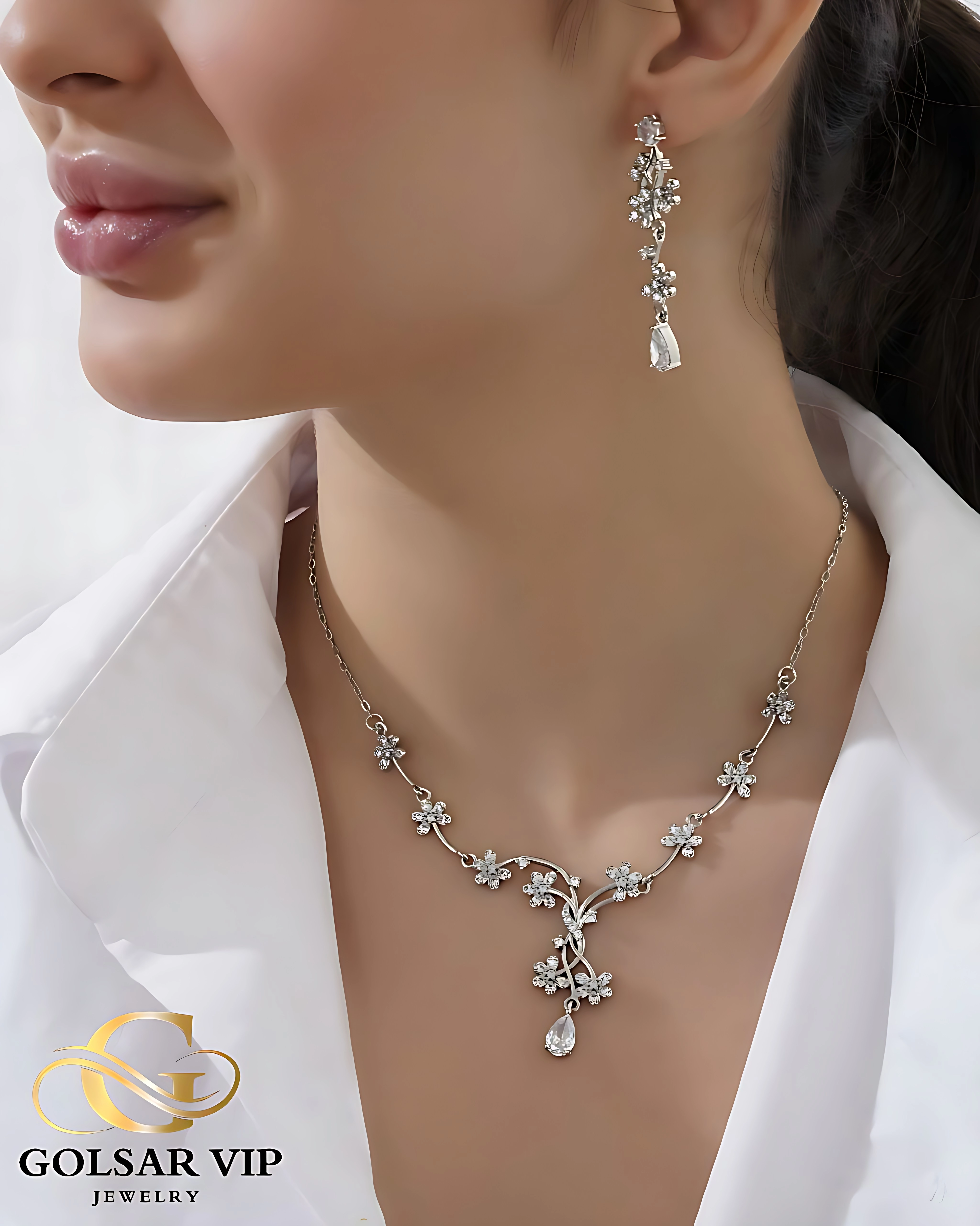 سرویس استیل نقره‌ای طرح گل