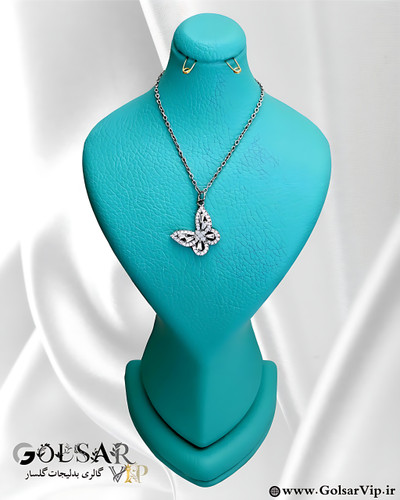 گردنبند پروانه فول نگینی رنگ ثابت و ضد حساسیت آلیاژ استیل - نگین کاری شده حرفه ای
