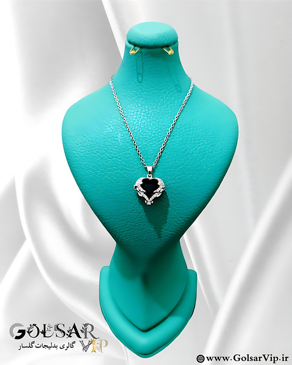 گردنبند قلب نگین مشکی رنگ ثابت و ضد حساسیت آلیاژ استیل کیفیت بالا