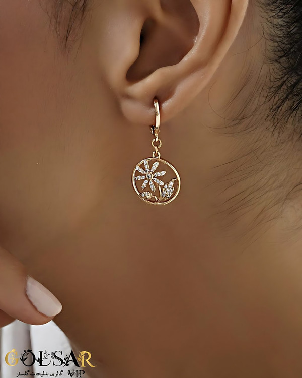 گوشواره گل بابونه رنگ ثابت و ضد حساسیت آلیاژ استیل با آبکاری طلا کیفیت بالا