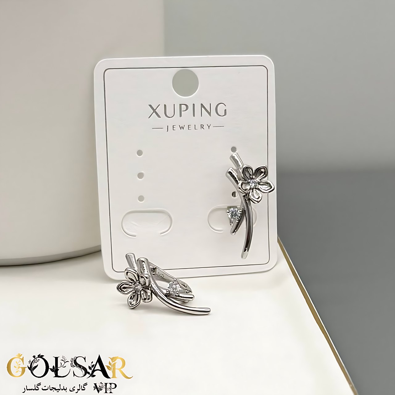 گوشواره گل رنگ ثابت و ضد حساسیت آلیاژ استیل با آبکاری طلا کیفیت بالا