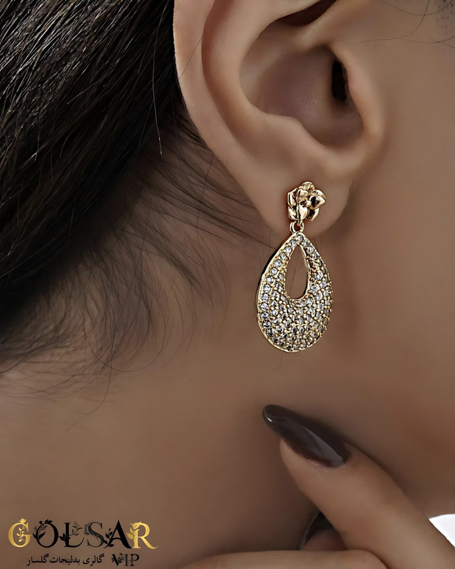 گوشواره زارا رنگ ثابت و ضد حساسیت آلیاژ استیل با آبکاری طلا کیفیت بالا