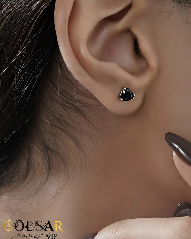 گوشواره قلب مشکی رنگ ثابت و ضد حساسیت آلیاژ استیل با کیفیت بالا