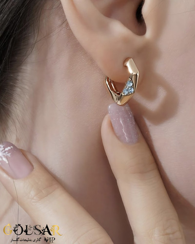 گوشواره حلقهای نگین براق رنگ ثابت و ضد حساسیت آلیاژ استیل با آبکاری طلا کیفیت بالا