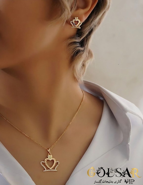 نیمست تاج قلب رنگ ثابت و ضد حساسیت آلیاژ استیل با آبکاری طلا کیفیت عالی