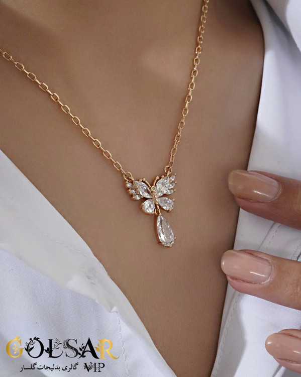 گردنبند پروانه رنگ ثابت و ضد حساسیت آلیاژ استیل با آبکاری طلا کیفیت عالی