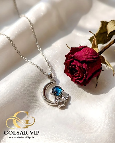 گردنبند آدم فضایی رنگ ثابت و ضد حساسیت آلیاژ استیل کیفیت بالا