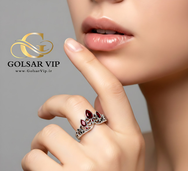 انگشتر تاج ملکه نگین قرمز رنگ ثابت و ضد حساسیت آلیاژ استیل کیفیت بالا